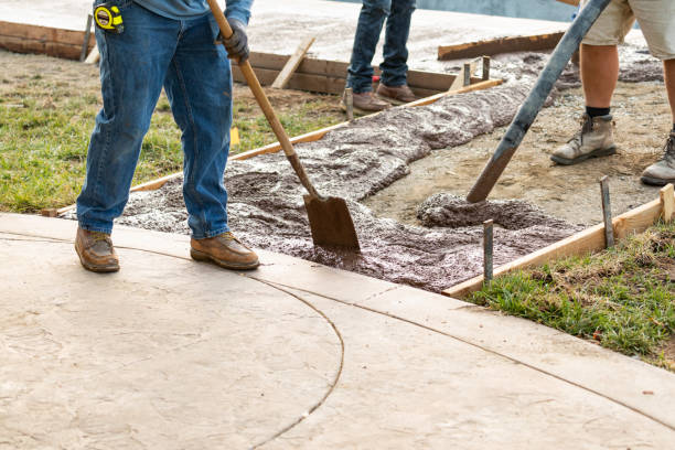 Best Concrete Walkway Installation  in Oxford, MS